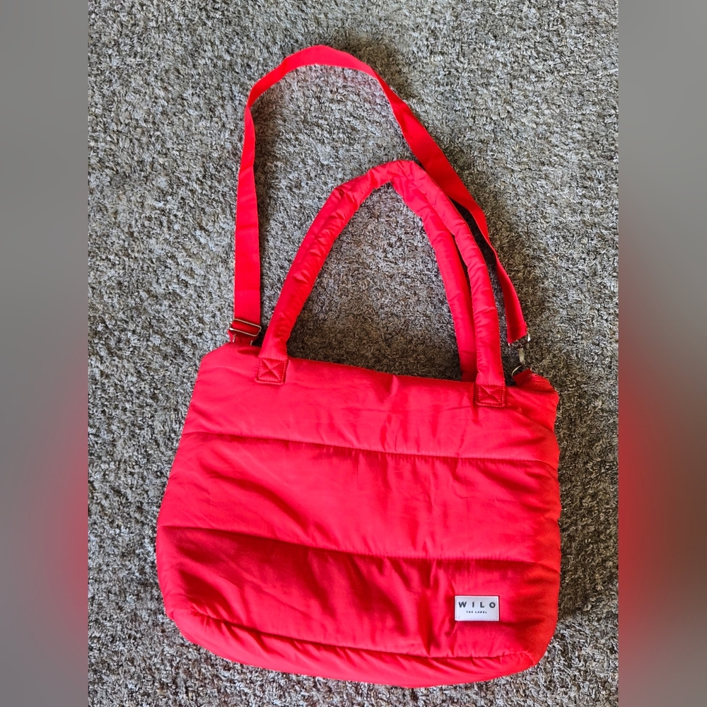 RARE Wilo the Label puffer tote / Crossbody bag (red) Some Imperfections